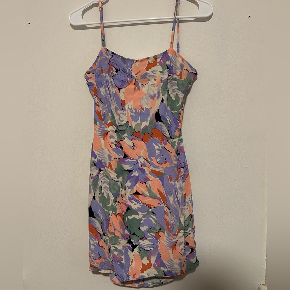Lulu's Multi Floral Tie Back Midi Dress - Picture 2 of 12